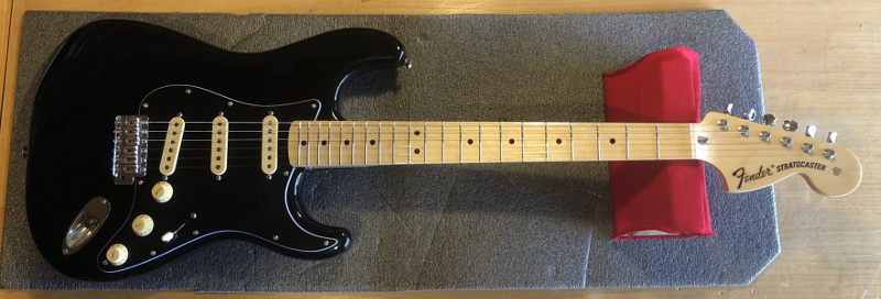 Fender Stratocaster 1972 Project, Complete Rebuild Strat USA