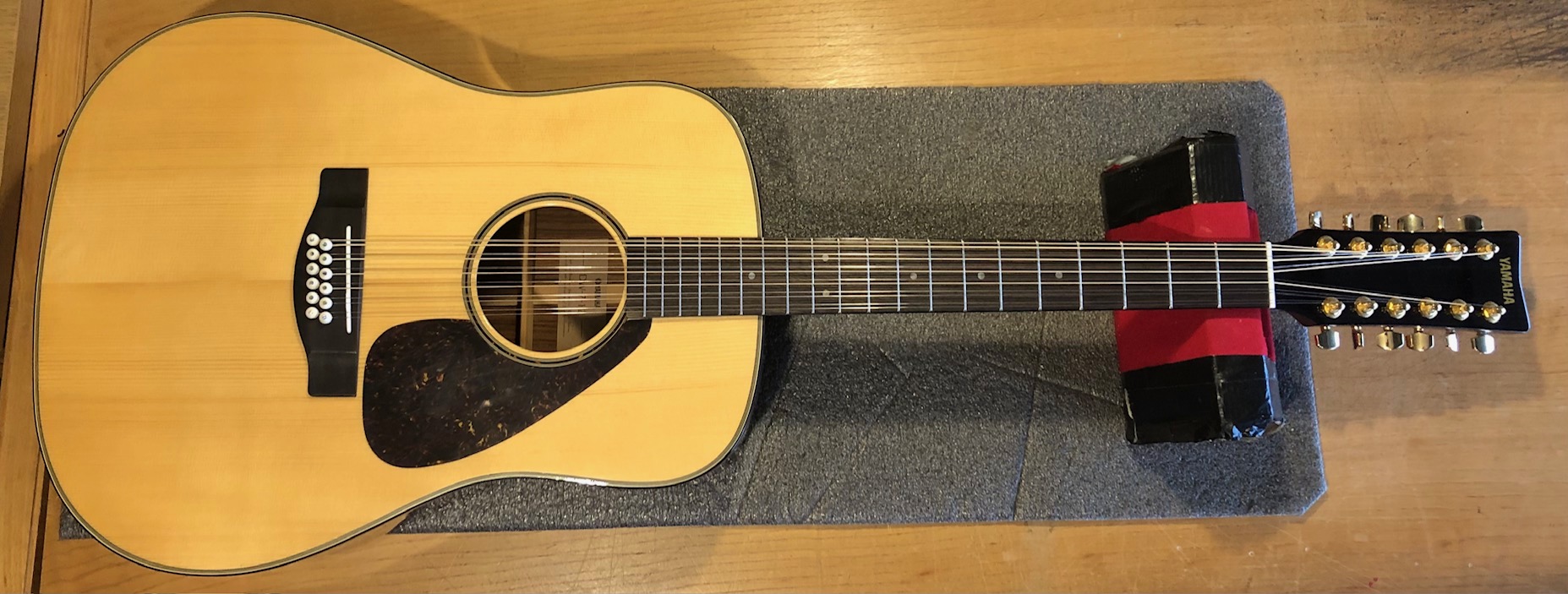 Yamaha 12 String DW 7-12 2003 Acoustic Guitar with VGV Hard Case
