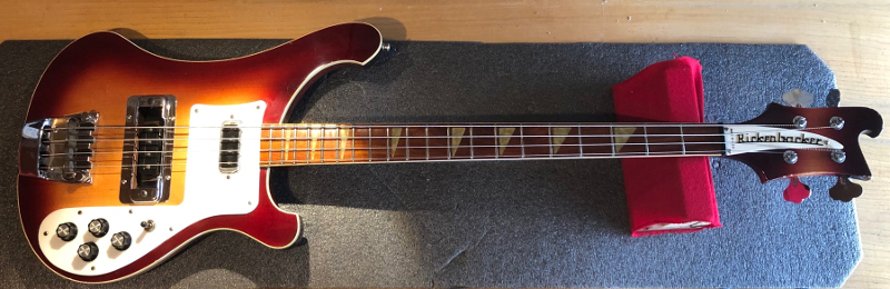 Rickenbacker 4001 Bass