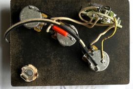 Fender Stratocaster HSH Vintage Style Wiring Harness with 5-way Switch