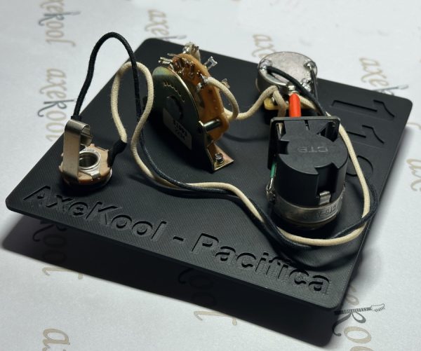 Yamaha Pacifica 112 (HSS) Wiring Harness with Coil Split