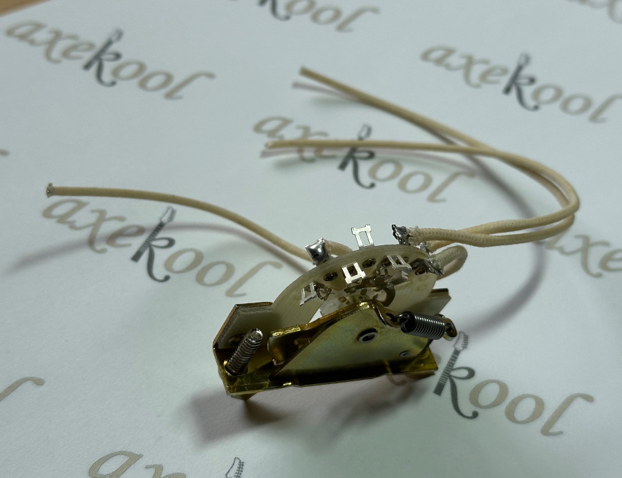 Pre-Wired CRL 5 Way Blade Switch for Stratocaster Pre-Wired CRL 5 Way Blade Switch for Stratocaster